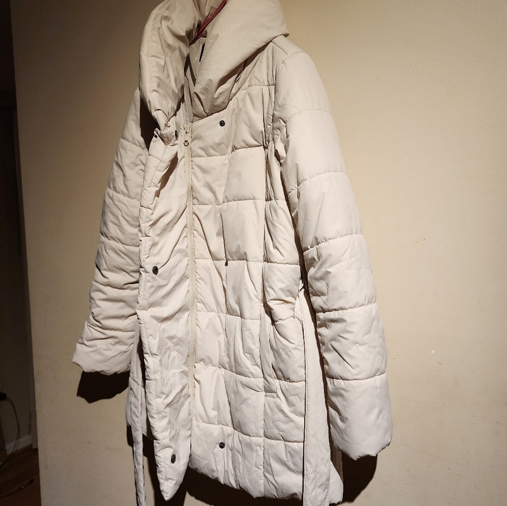 Women's Water Repellent Puffer Coat Jacket with Belt - Picture 4 of 6